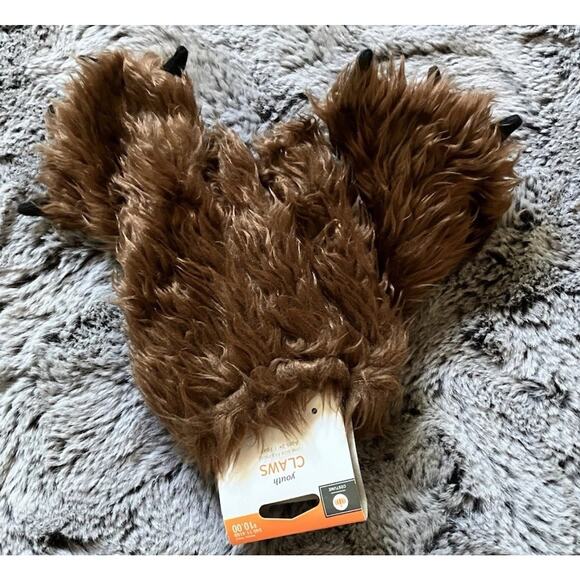 Giraffe Child Halloween Costume- Tail And Claws. NWT. Dress up - Picture 4 of 5